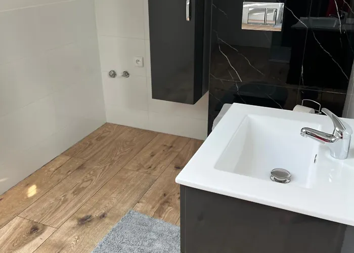 - Lotnisko Dom wakacyjny Borsk